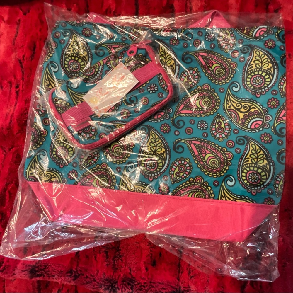 Travel set